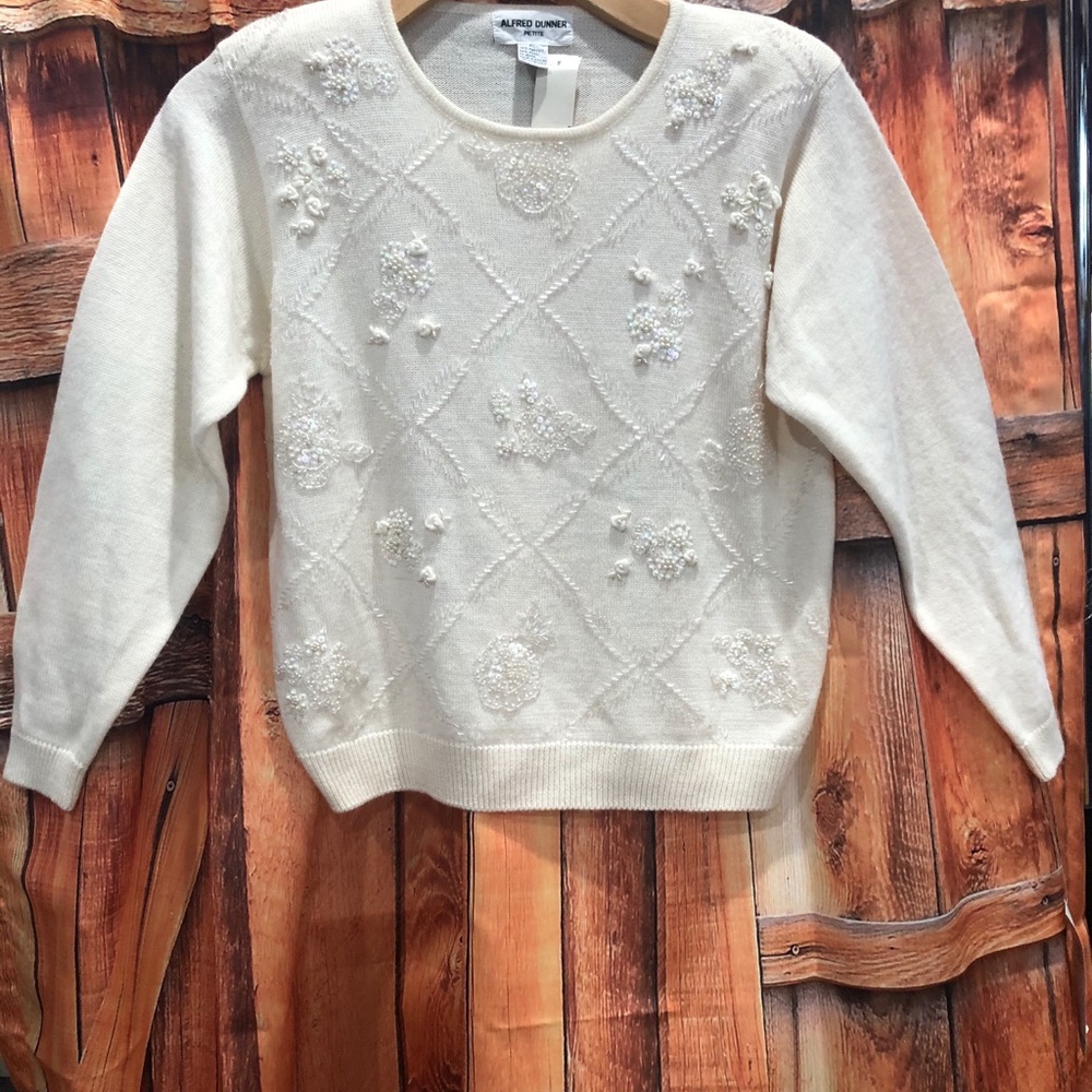 Vintage Alfred Dunner Beaded ivory Sweater LP